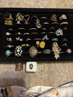 47ct Assorted Women’s Fashion Rings in Gold and Multicolor